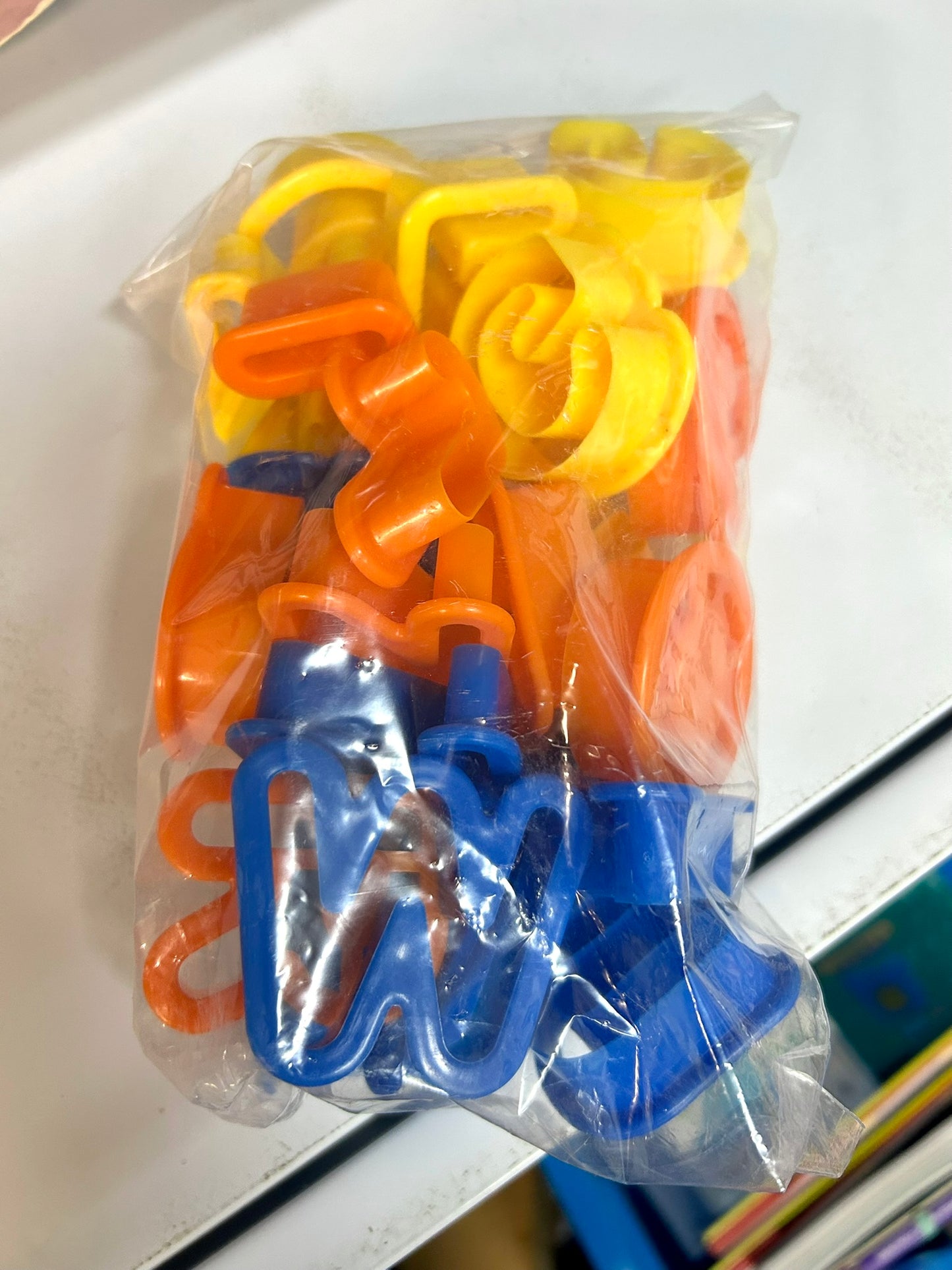 [SALE] DEFECT BOOKS & TOYS - No Refund or Return